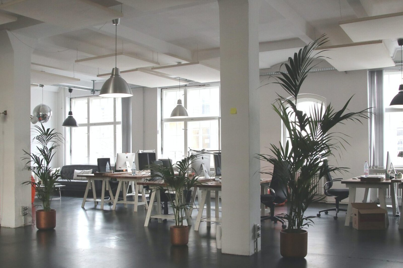 pexels-marc-mueller-380768